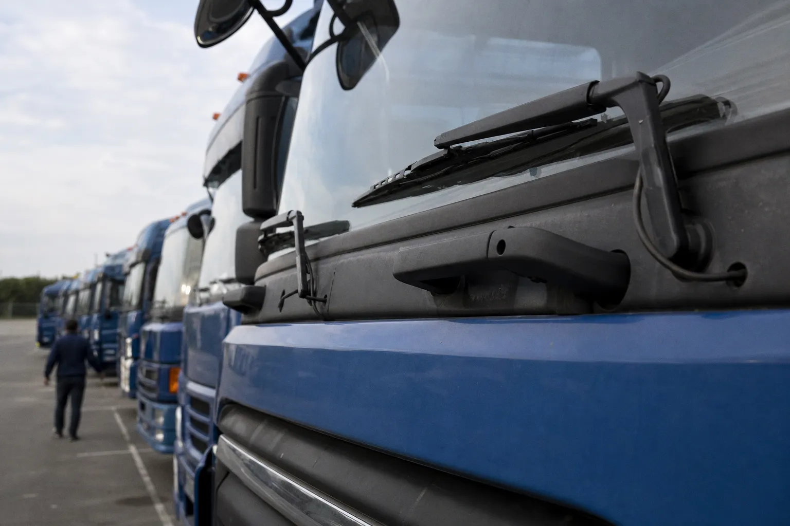Vietnam Tech Supply Chain Hardens: CEVA Hanoi-Chicago Route Signals Permanent Shift